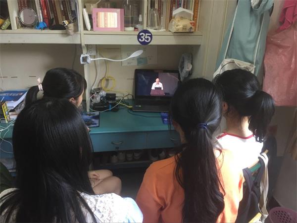 17中文4班 ..jpg 17中文4班 ..jpg